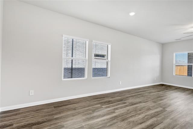 Building Photo - 516 Ezra Ln