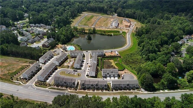 Building Photo - 521 Meadows Ln