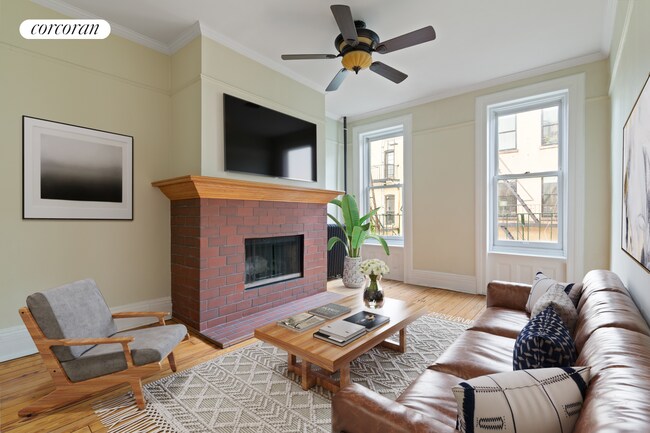 Primary Photo - 415 3rd St