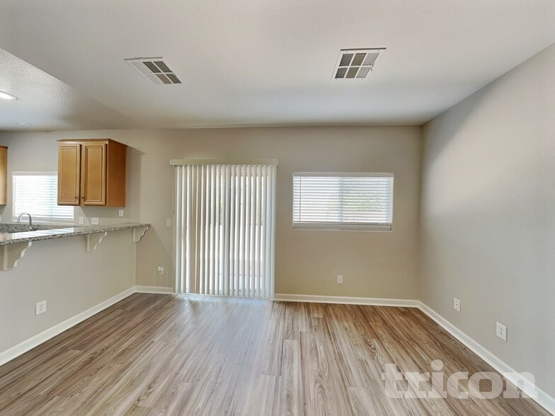 Building Photo - 4928 Blue Bay Ct