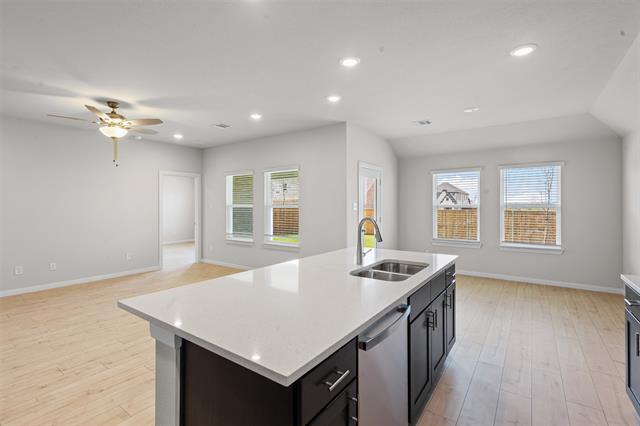 Building Photo - 1329 Water Canna Dr