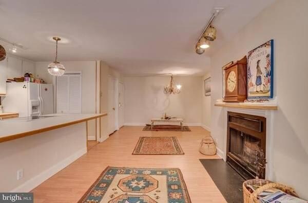 Building Photo - 1316 New Hampshire Ave NW