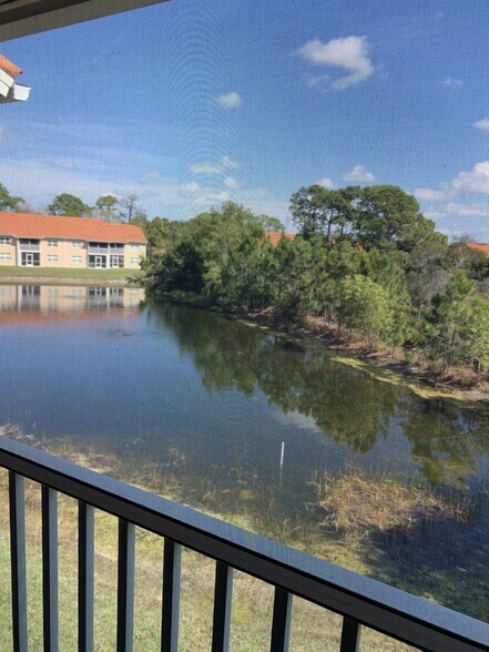 Building Photo - 26630 Rosewood Pointe Dr