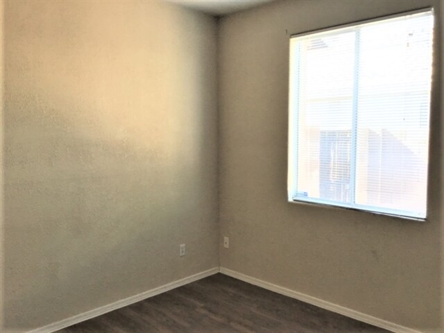 Building Photo - 7004 S 34th Ln