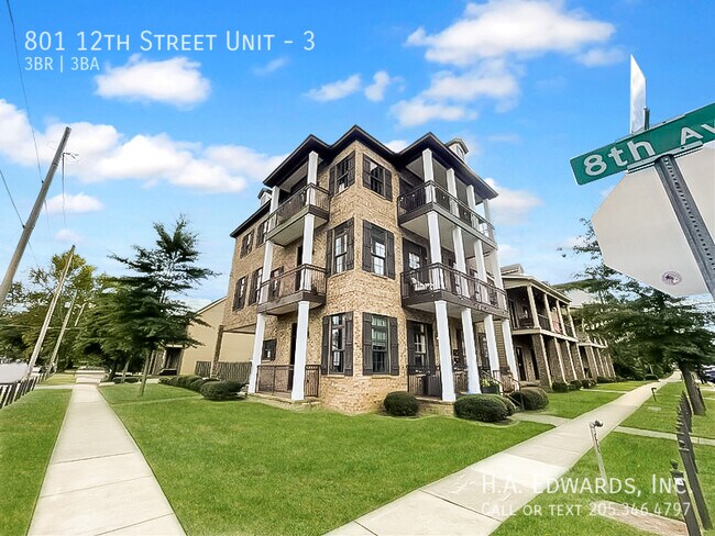 Primary Photo - 801 12th St