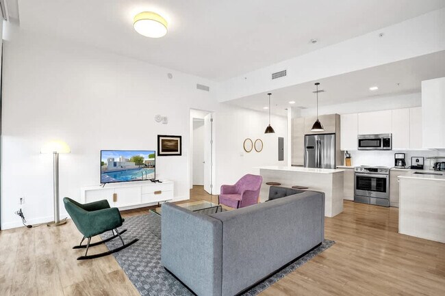 Building Photo - 1220 17th St