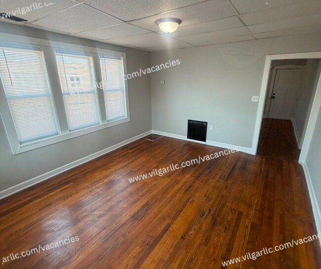Building Photo - 4002 Alder St
