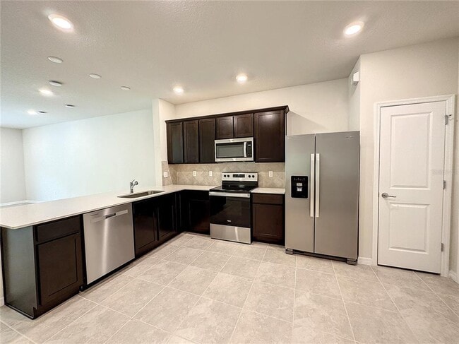 Building Photo - 4621 Sparkling Shell Ave