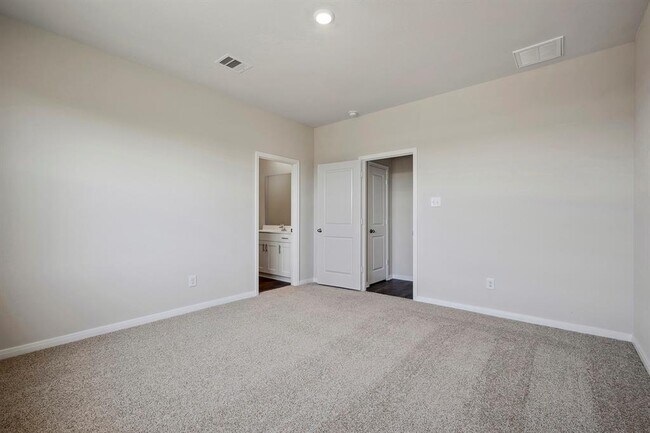 Building Photo - 10347 Red Cardinal Dr
