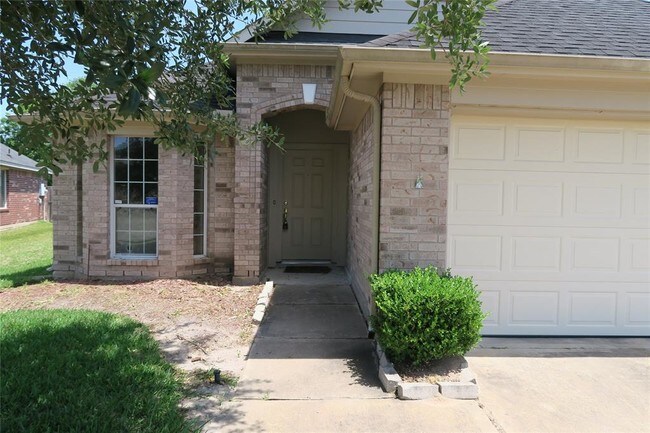 Primary Photo - 3427 Cheviot Hills Ln