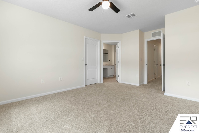 Building Photo - 152 Redbud Rd