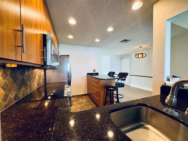 Building Photo - 1780 NW 39th Pl