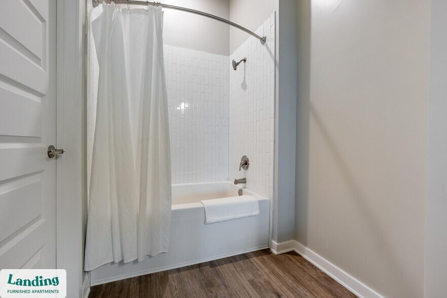 Building Photo - 4902 Cosmos Cir