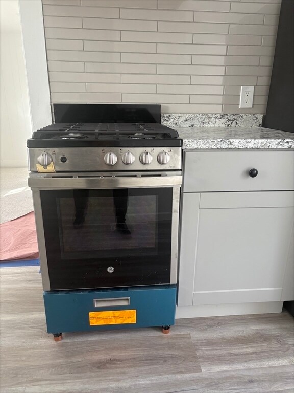 Building Photo - 34 Walnut St