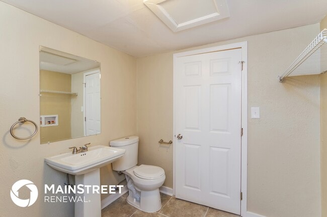 Building Photo - 3422 Peleske Dr