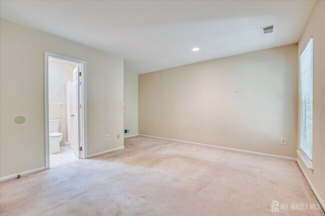 Building Photo - 1801 Timber Oaks Rd
