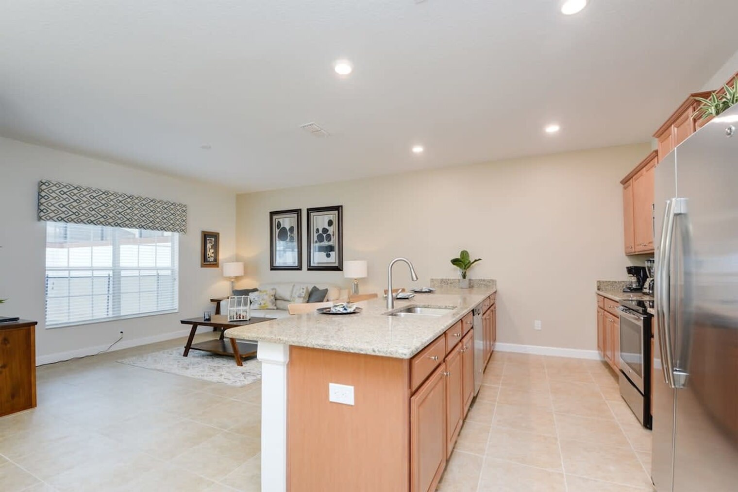Building Photo - 4815 Brier Rose Ln