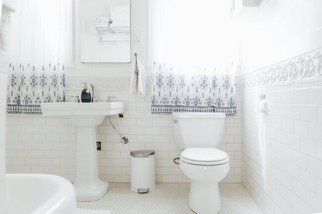 Bathroom - 1530 Fulton Street