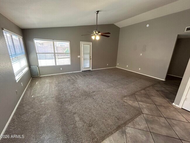 Building Photo - 1453 E Sierra Madre Ave