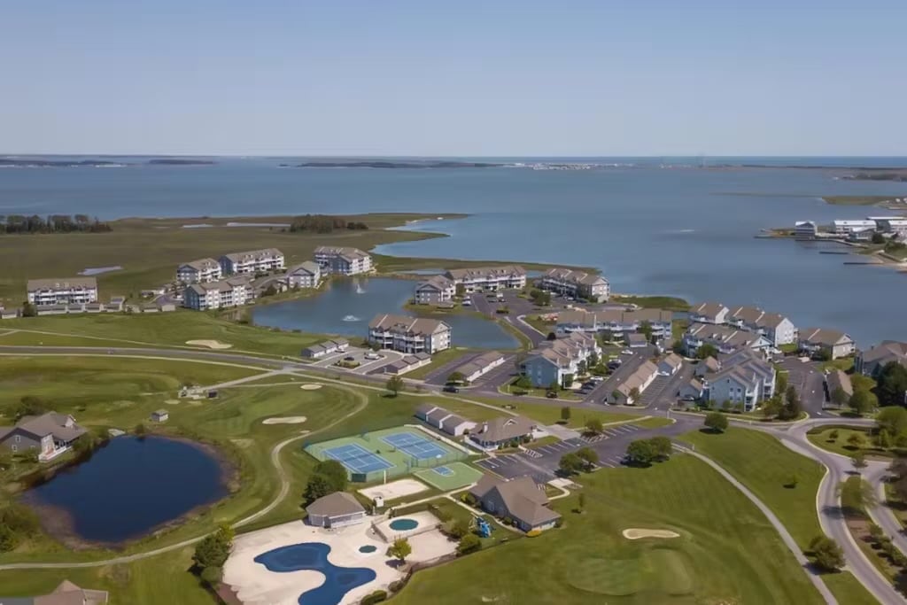 Building Photo - 30381 Crowley Dr