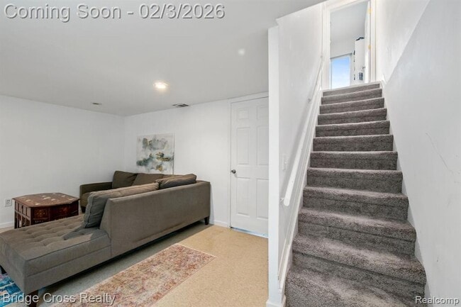 Building Photo - 4811 Mansfield Ave