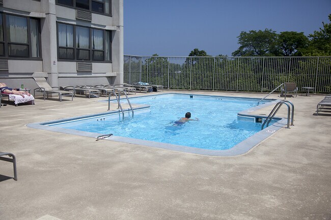 Building Photo - 5100 N Marine Dr