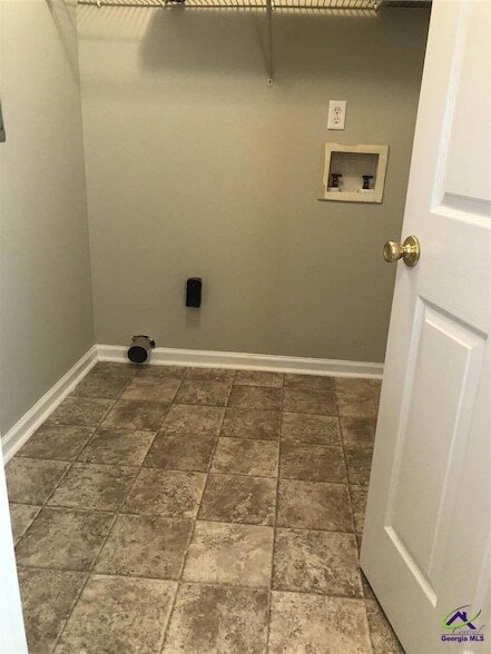 Building Photo - 137 Kentshire Ln