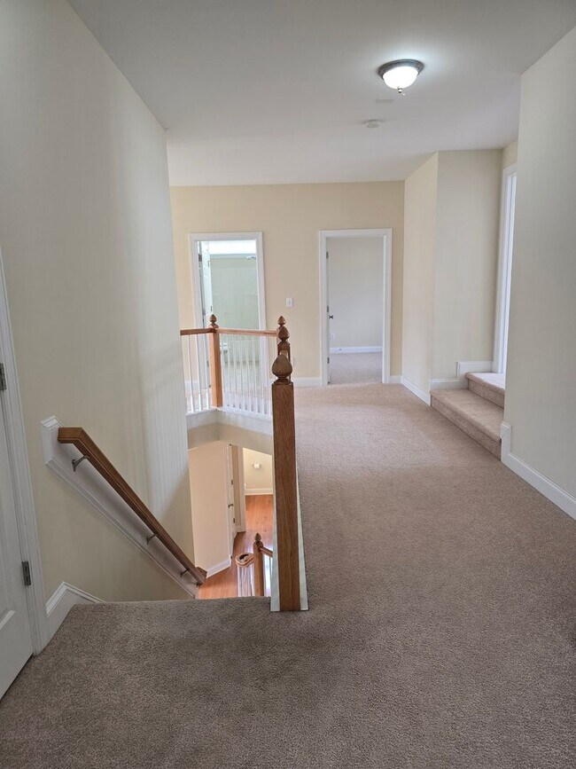 Building Photo - NEW LISTING in Cary NC!!