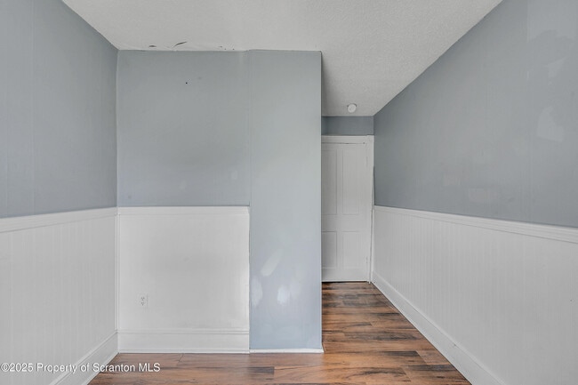 Building Photo - 7 Plum Pl