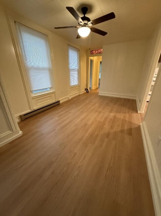 Building Photo - 243 Old Leacock Rd