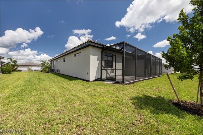 Building Photo - 19609 Hinkley Dr