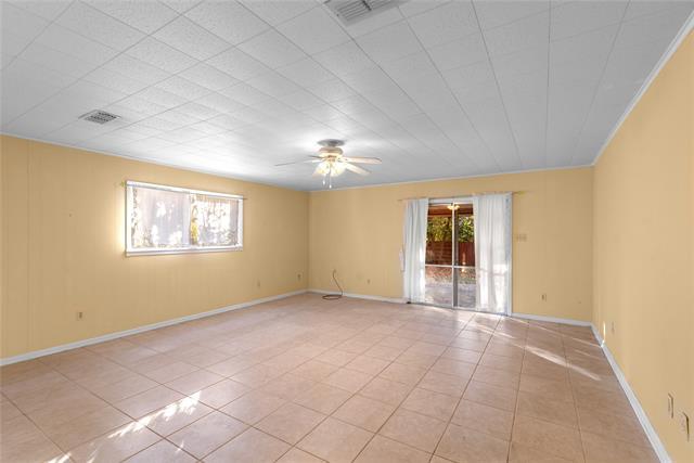 Building Photo - 3618 Gilbert Dr
