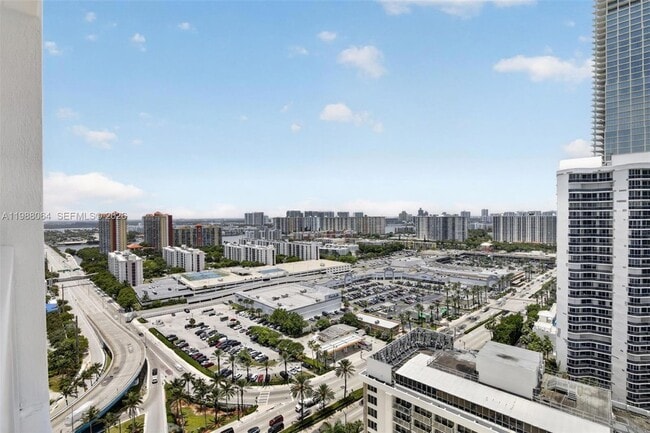 Building Photo - 16699 Collins Ave