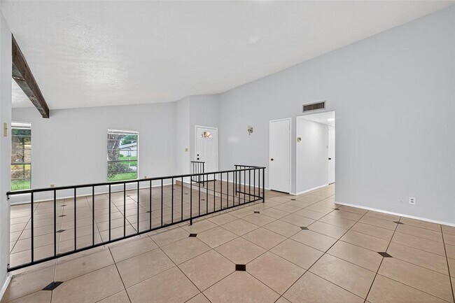 Building Photo - 15815 Ironside Creek Dr