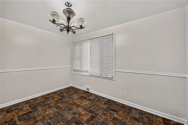 Building Photo - 187 Eastland Pkwy