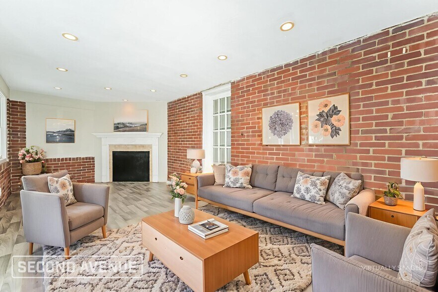 Building Photo - 5716 Brinley Dr