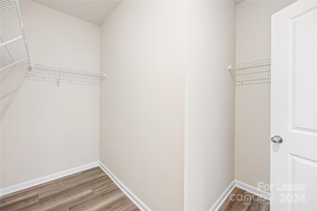 Building Photo - 14023 Turncloak Dr