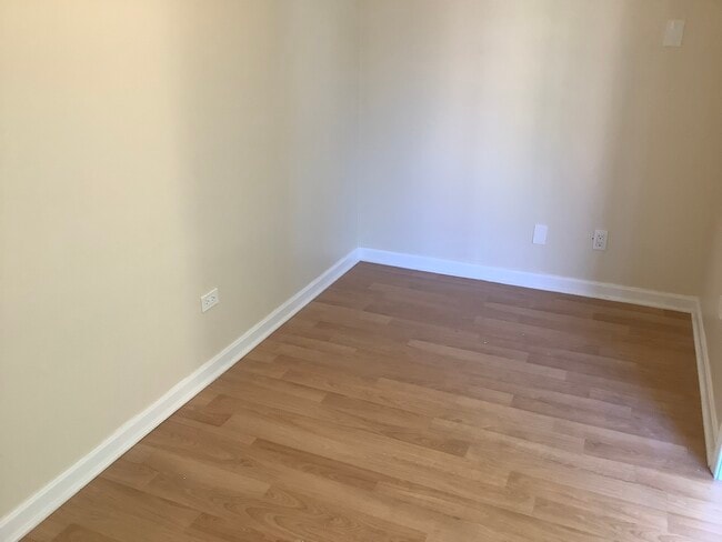 Building Photo - 4545 SW Hwy