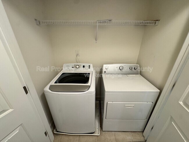 Building Photo - 4413 Lord Joseph Ct