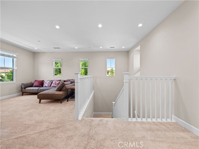 Building Photo - 88 Quill