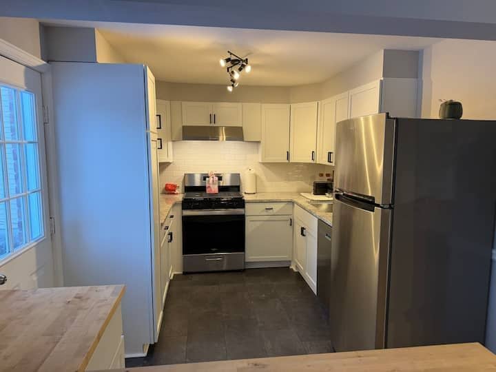 Building Photo - 135 Winthrop Ave