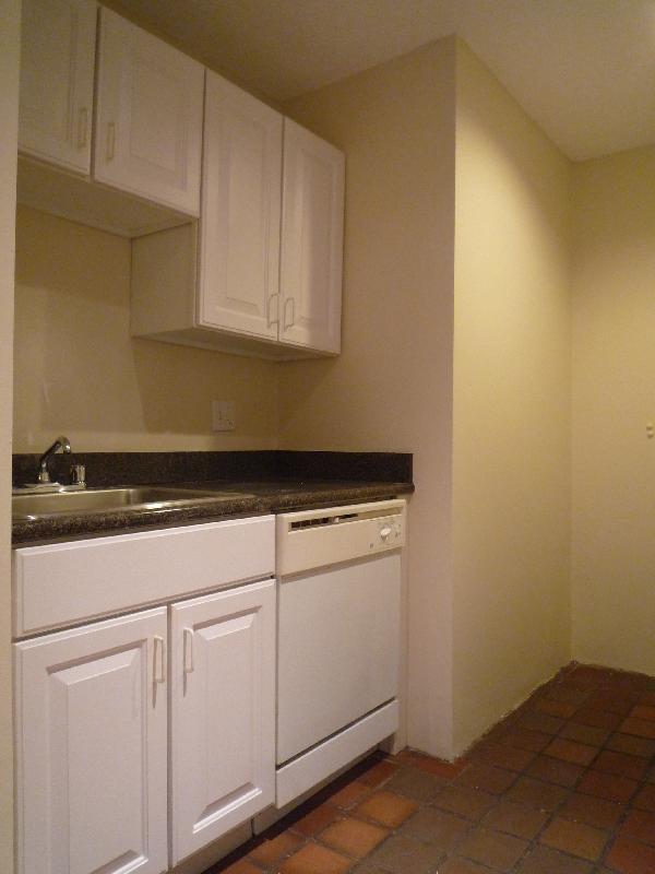 Building Photo - 60 Saint Germain St