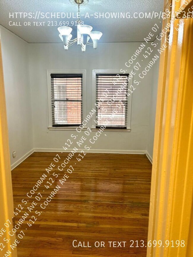 Building Photo - NO SECURITY DEPOSIT- Large Charming 1 Bedr...