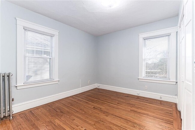 Building Photo - 30 Taft Ave