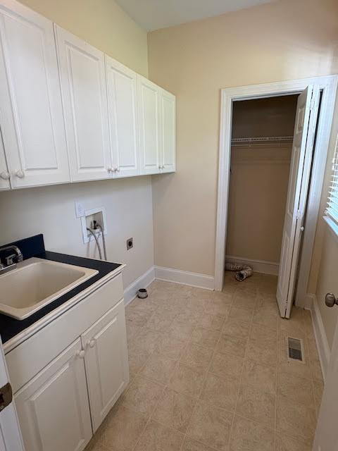 Building Photo - "Spacious Elegance Awaits: 3-Bed, 3.5-Bath...