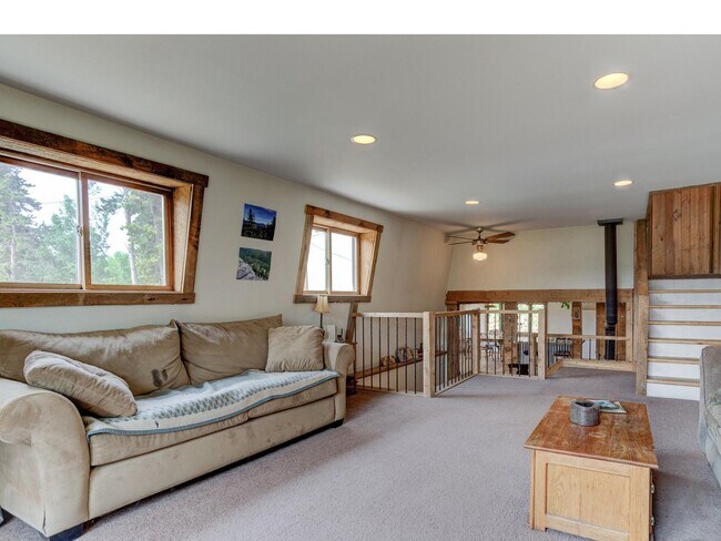 Building Photo - 173 Lodge Pole Way