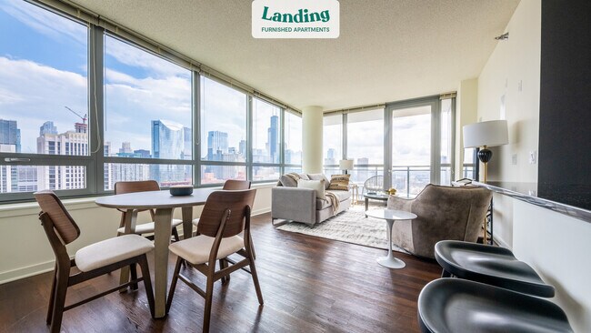 Building Photo - 365 N Halsted St