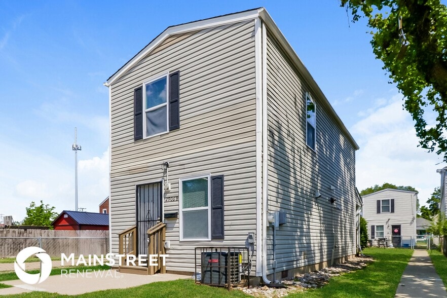 Building Photo - 2906 Montgomery St