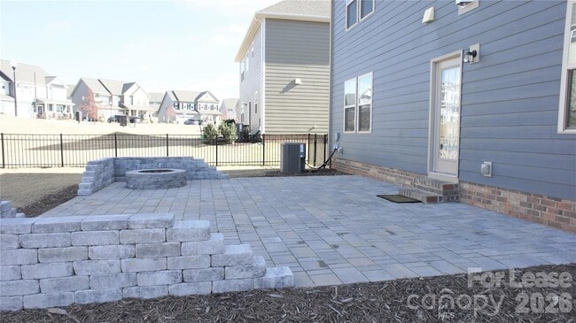 Building Photo - 1006 Hudson Mill Dr