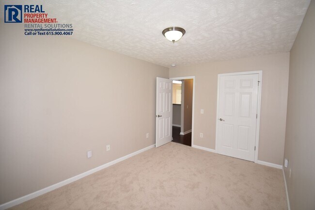 Building Photo - 2817 Painted Pony Dr